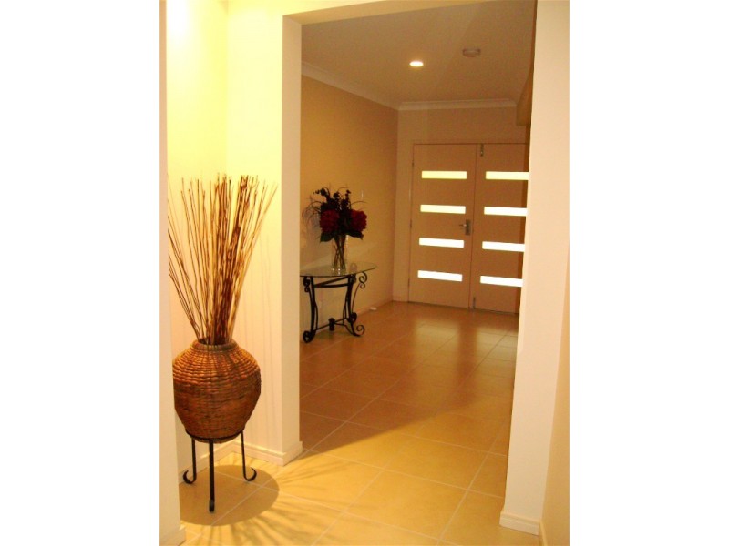 14 Hideaway Cl, Narangba QLD 4504