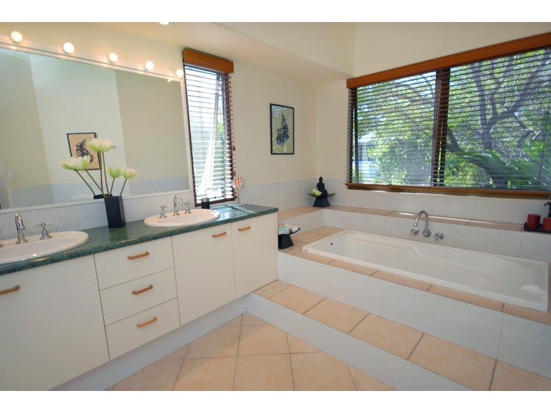 16 Witta Circle, Noosa Heads QLD 4567