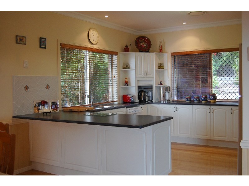 5 Copeton Ct, Albany Creek QLD 4035