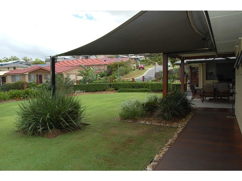 2 Diorama Ct, Eatons Hill QLD 4037