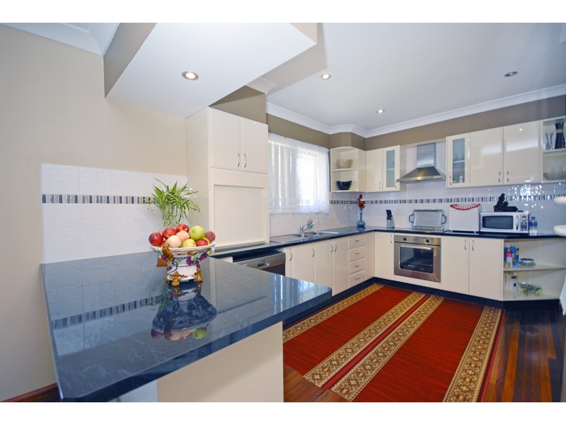 11 Kittabilla St, Chermside West QLD 4032