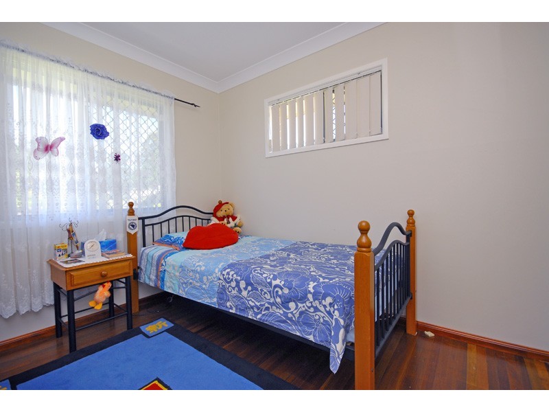 11 Kittabilla St, Chermside West QLD 4032