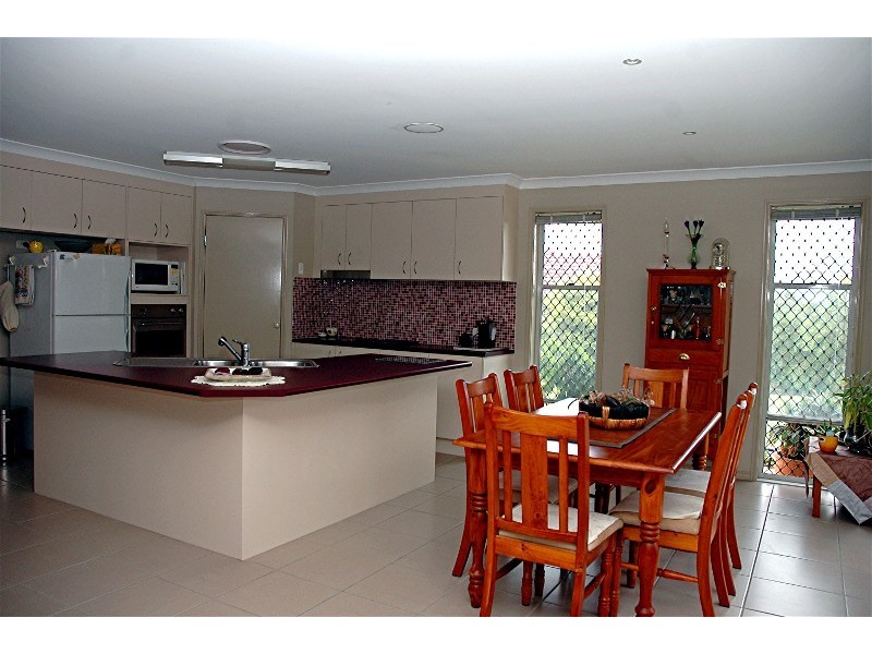 11 Poppel Ct, Narangba QLD 4504