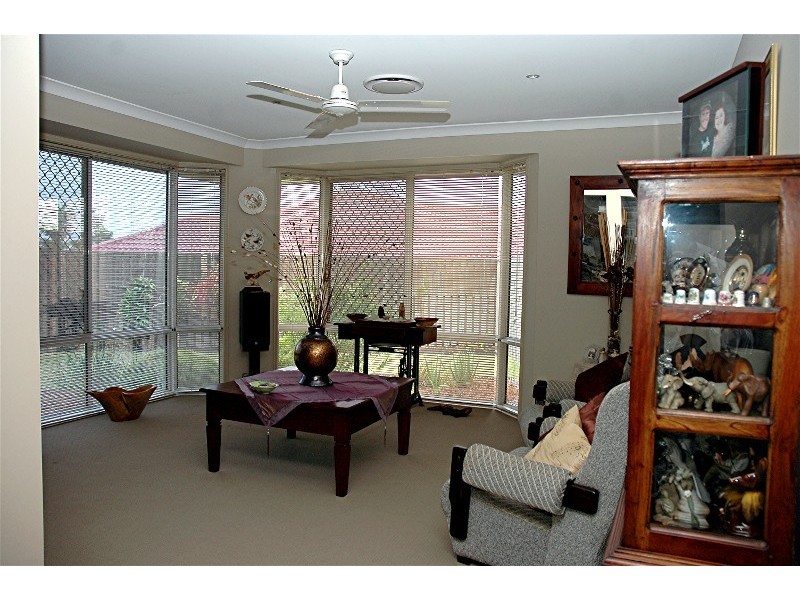 11 Poppel Ct, Narangba QLD 4504