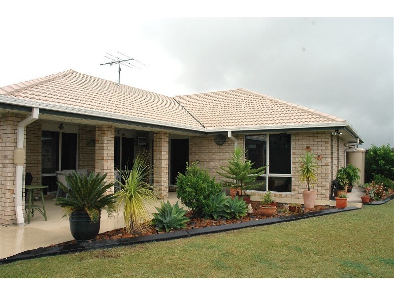 11 Poppel Ct, Narangba QLD 4504