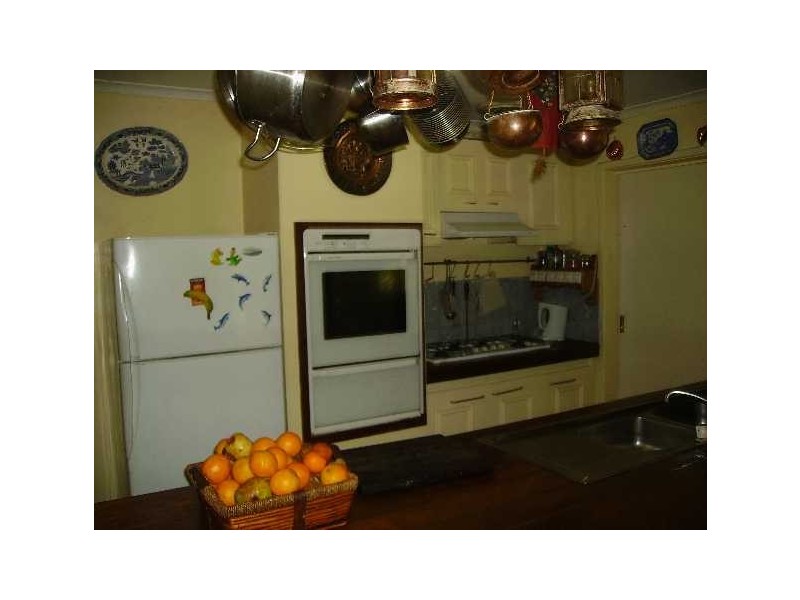 4 Watson Gardens, Berwick VIC 3806