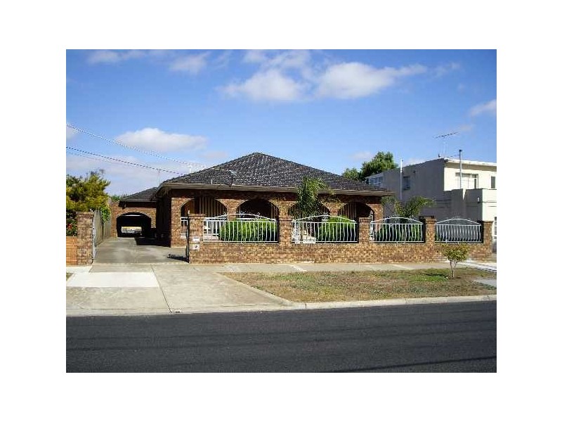 41 Theodore St, St Albans VIC 3021