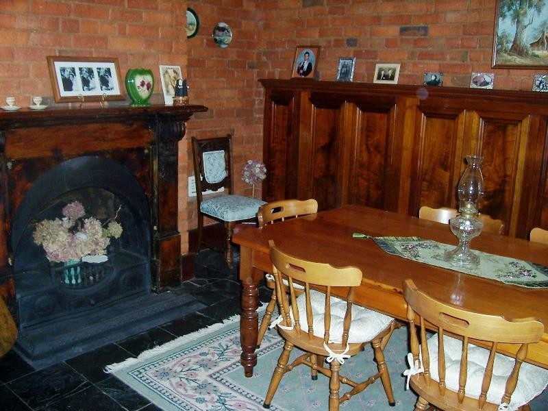 86 High St, Wedderburn VIC 3518