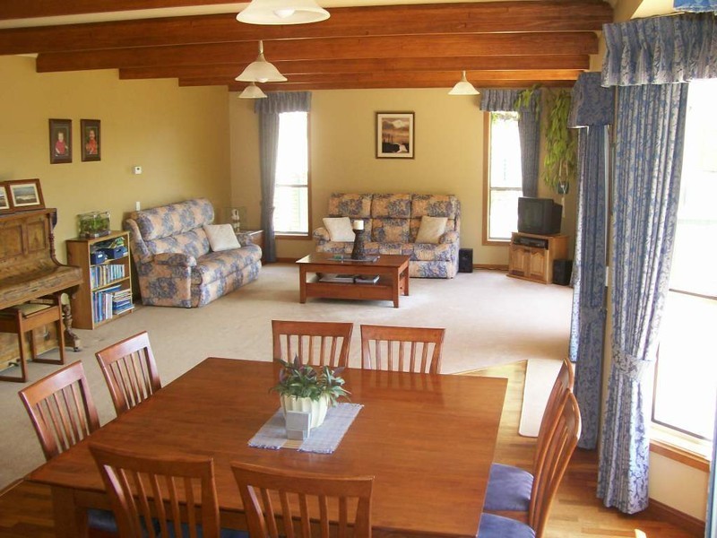 75 Greenwood Lane, Devonport TAS 7310