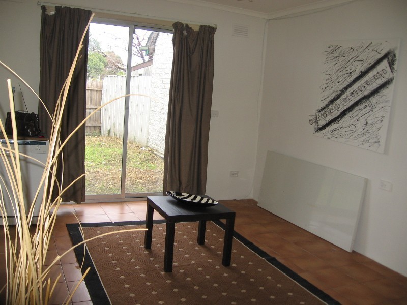 4/1A Hannah St, Seaford VIC 3198