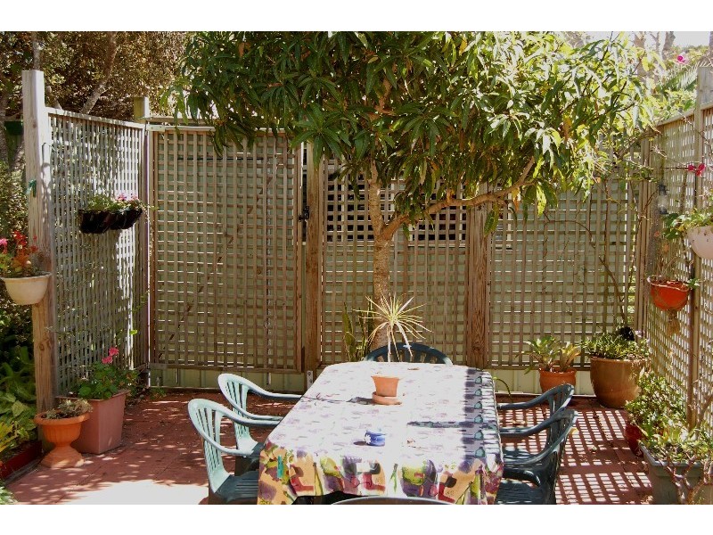 115 Biggs ave, Beachmere QLD 4510