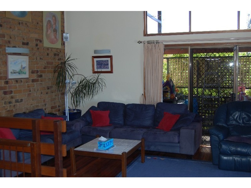 115 Biggs ave, Beachmere QLD 4510