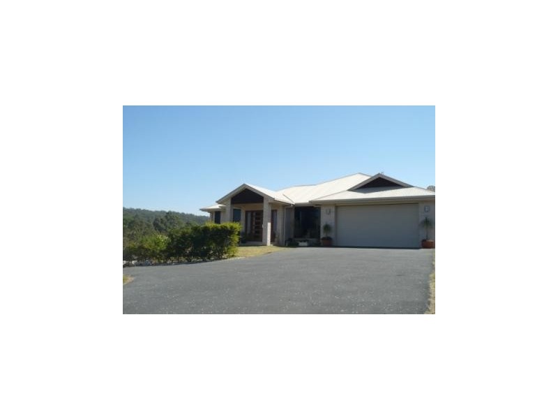 182 Yeates Rd, Beerwah QLD 4519