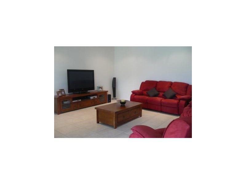 182 Yeates Rd, Beerwah QLD 4519