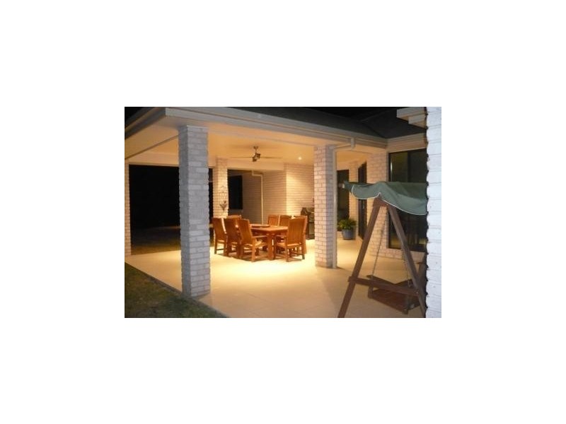 182 Yeates Rd, Beerwah QLD 4519