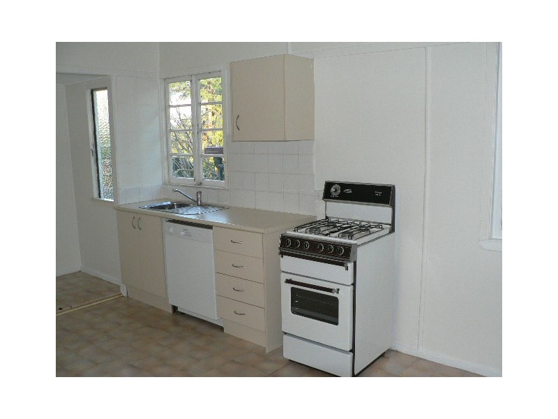 29 Miller Street, Chermside QLD 4032