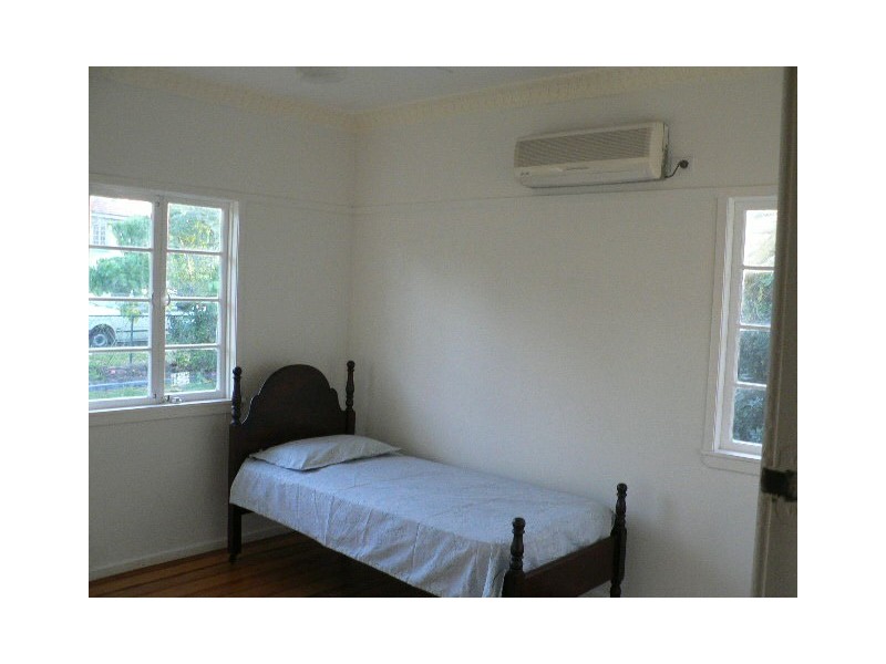 29 Miller Street, Chermside QLD 4032