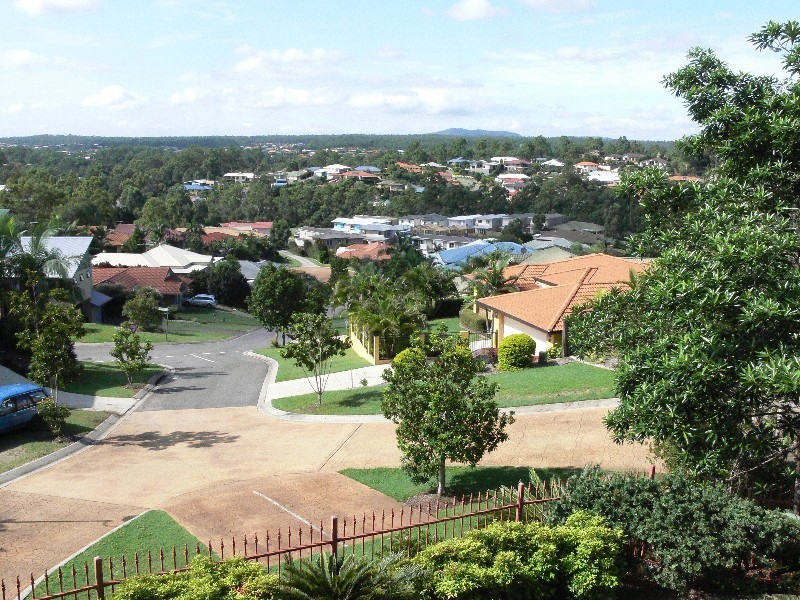 Eatons Hill QLD 4037