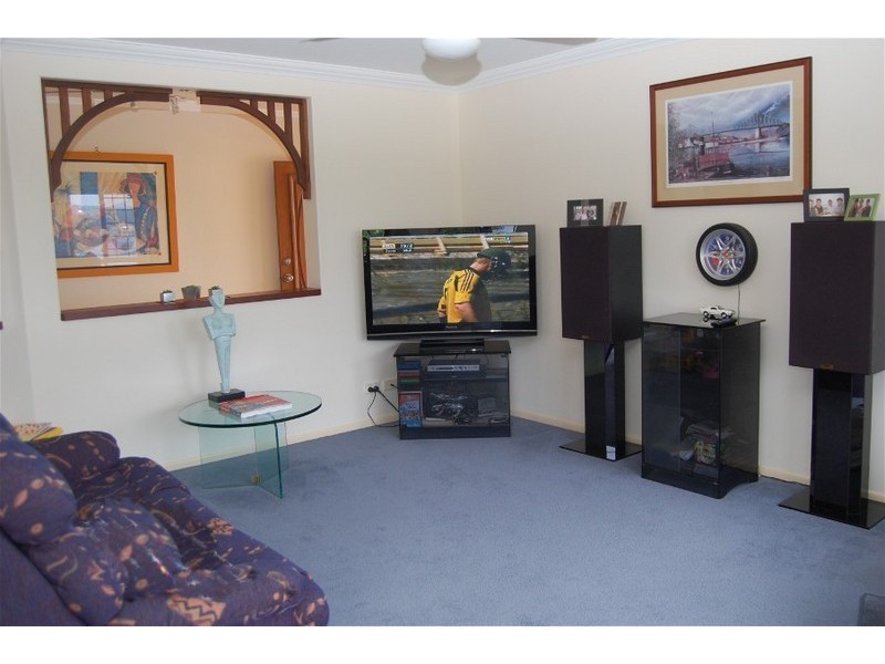 Eatons Hill QLD 4037