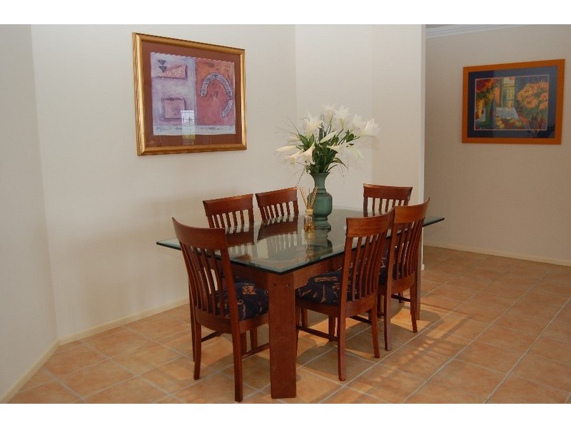 Eatons Hill QLD 4037