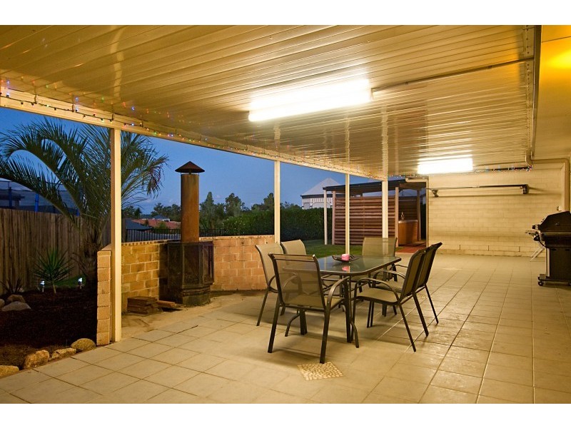 18 Hemlock Street, Warner QLD 4500