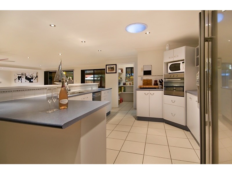 18 Hemlock Street, Warner QLD 4500