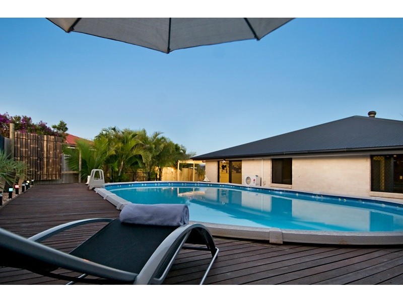 18 Hemlock Street, Warner QLD 4500