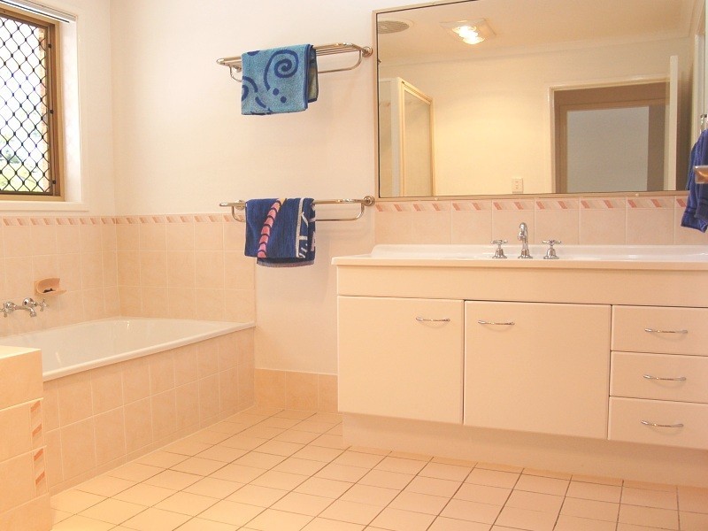 23 Driftwood St, Victoria Point QLD 4165