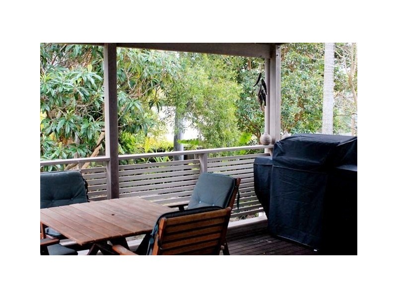 33 Second Ave, Coolum Beach QLD 4573