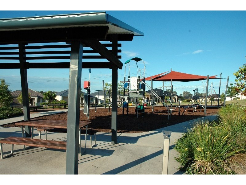 26 Winlock Cct, Warner QLD 4500