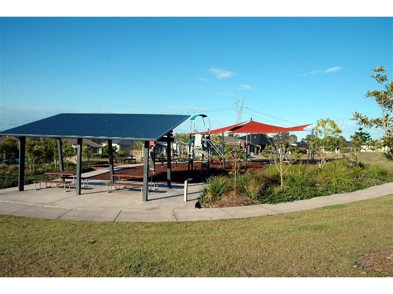 26 Winlock Cct, Warner QLD 4500