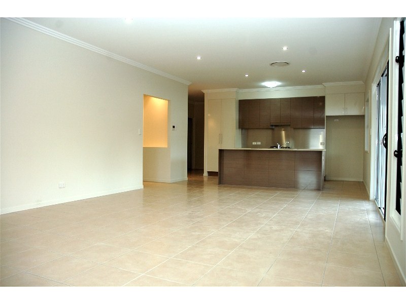26 Winlock Cct, Warner QLD 4500