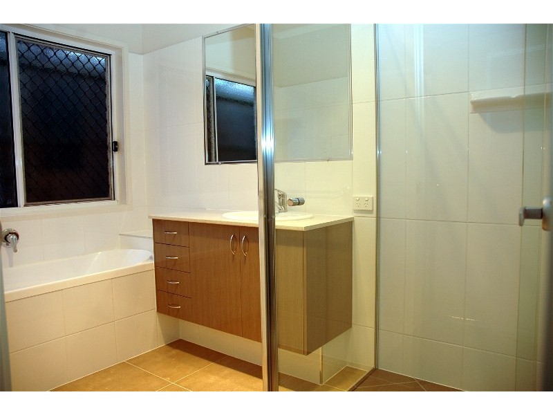 26 Winlock Cct, Warner QLD 4500