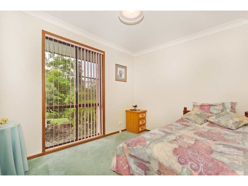 1 Benjamin Cl, Samford Valley QLD 4520