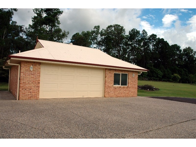 31 Warwick Lane, Samford Valley QLD 4520