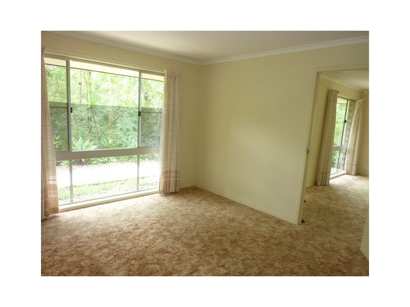 5 Warrandyte Court, Camp Mountain QLD 4520