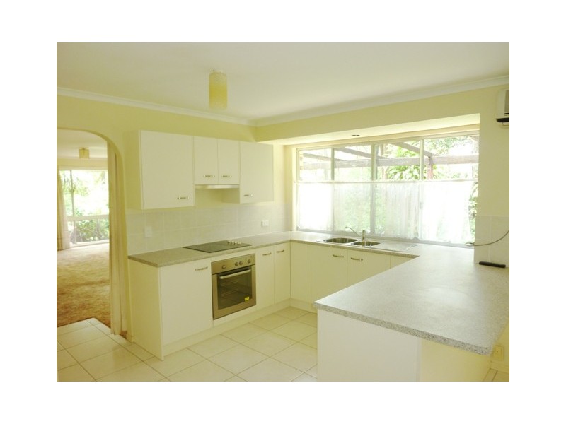 5 Warrandyte Court, Camp Mountain QLD 4520