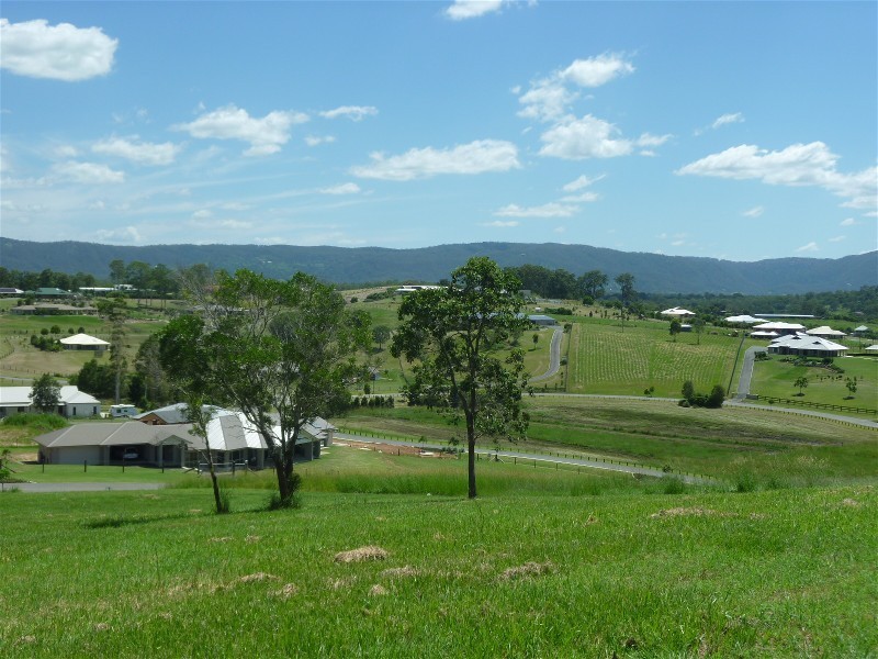 3 Vaucluse Court, Samford Valley QLD 4520