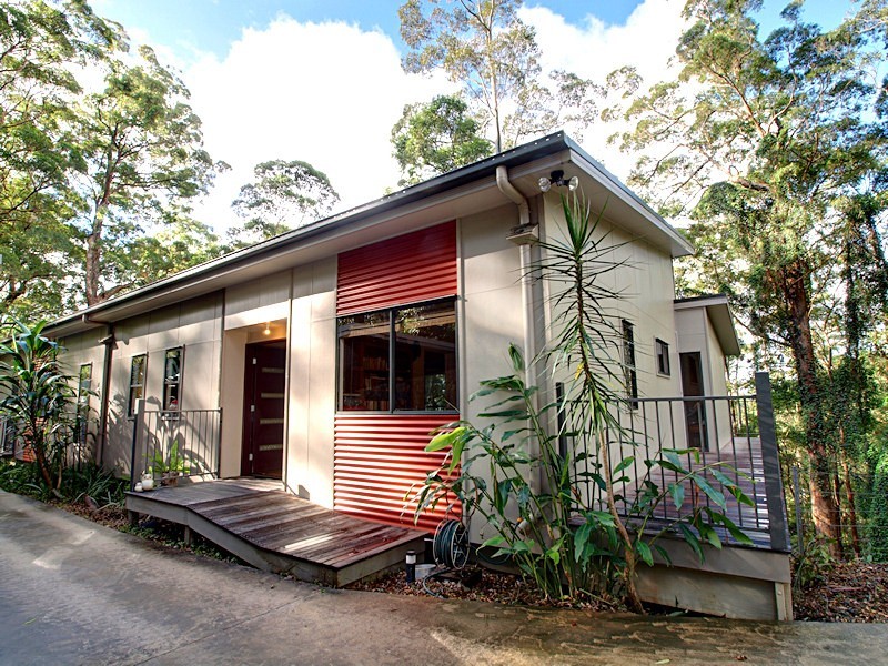 25 Harland Road, Mount Glorious QLD 4520