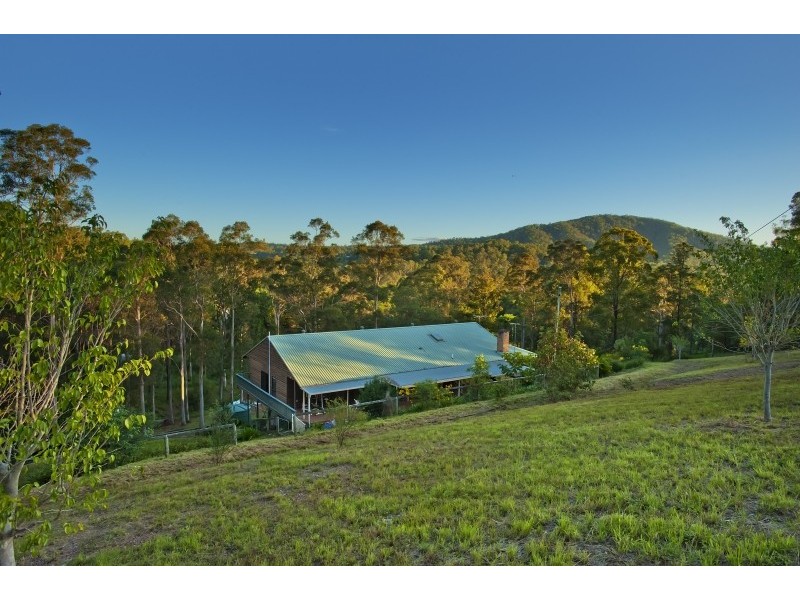 9 Mary Orr Court, Camp Mountain QLD 4520