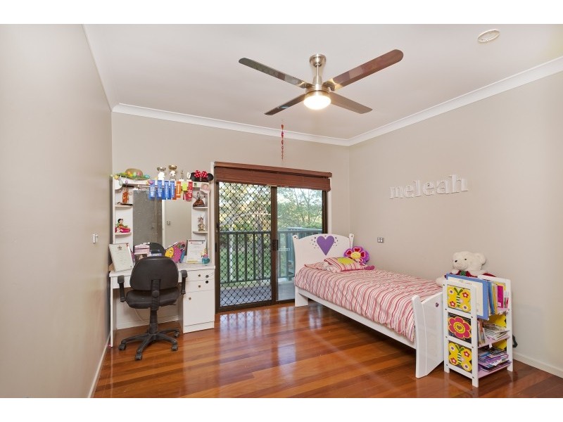 9 Mary Orr Court, Camp Mountain QLD 4520