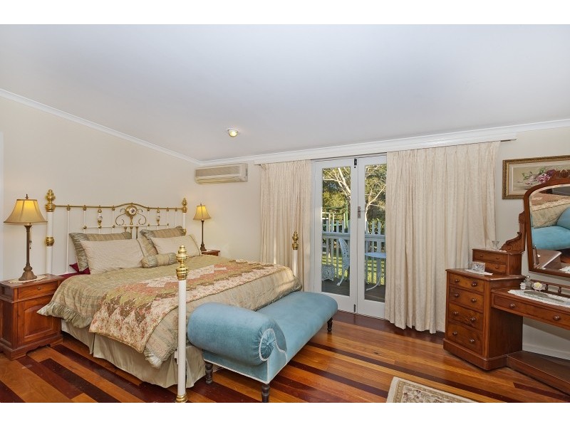 15b Narrien Court, Samford Village QLD 4520