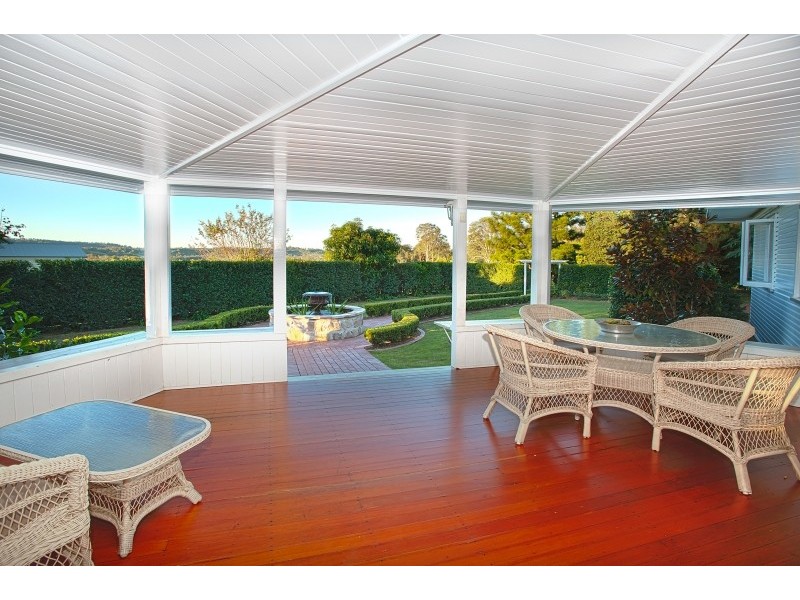 15b Narrien Court, Samford Village QLD 4520