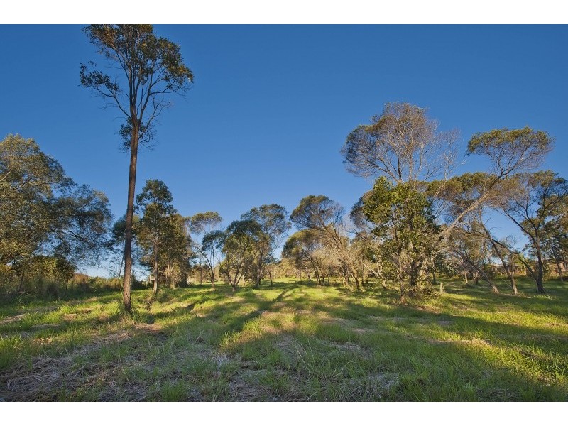 15b Narrien Court, Samford Village QLD 4520