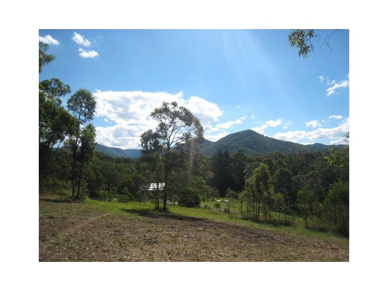 1 Panorama Drive, Cedar Creek QLD 4520