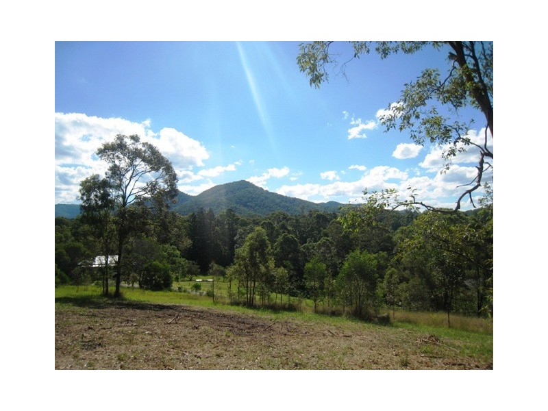 1 Panorama Drive, Cedar Creek QLD 4520