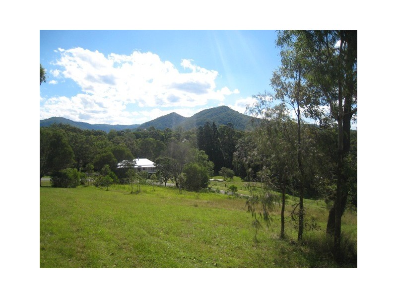1 Panorama Drive, Cedar Creek QLD 4520