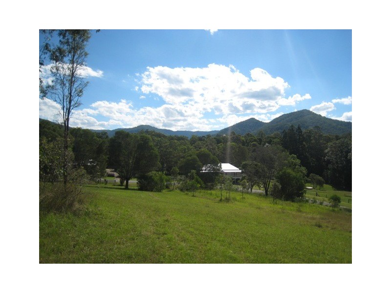 1 Panorama Drive, Cedar Creek QLD 4520