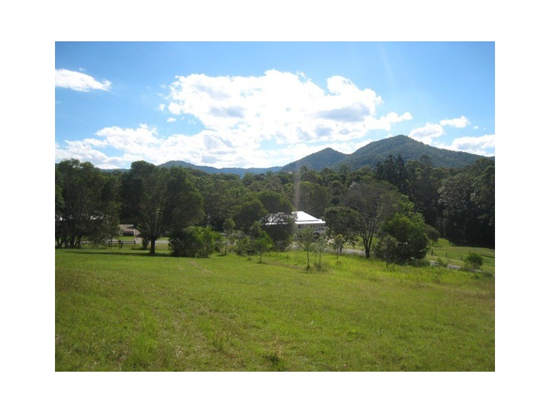 1 Panorama Drive, Cedar Creek QLD 4520