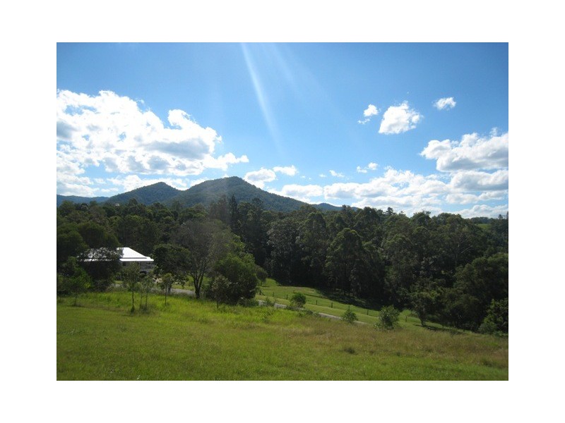 1 Panorama Drive, Cedar Creek QLD 4520